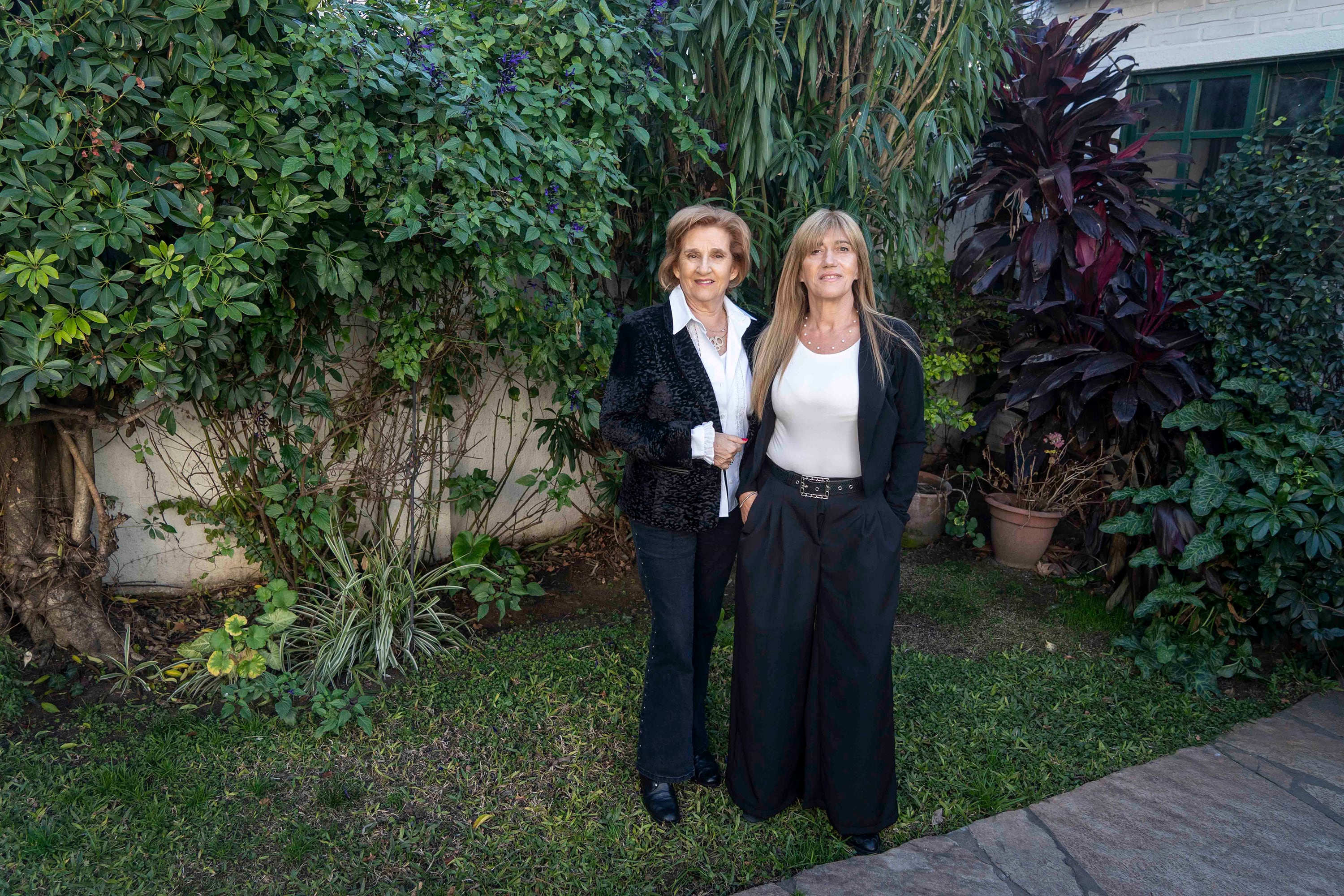 Las psicoanalistas Nancy Edith Hagenbuch y Cristina Solivella de Pérez,