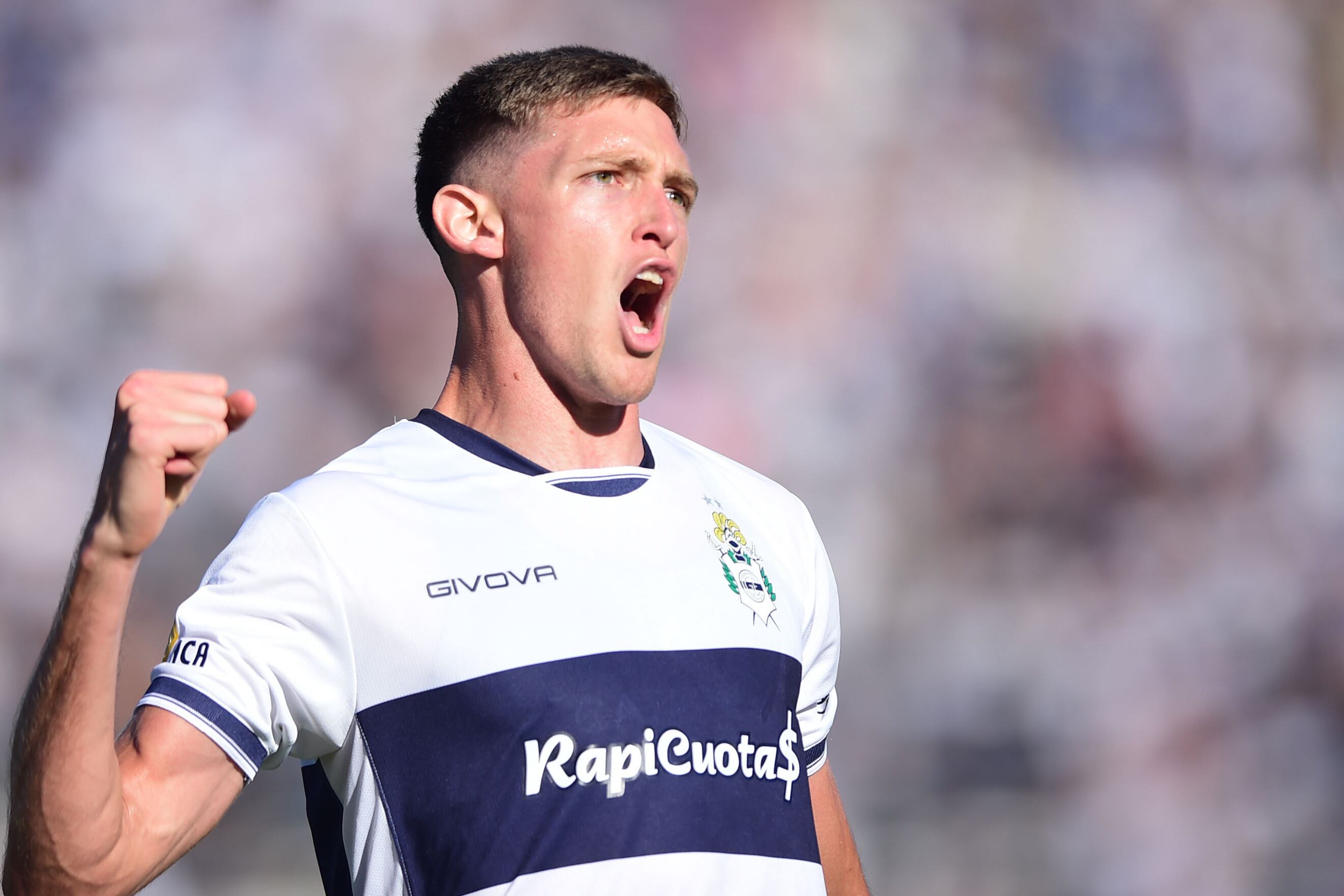 El festejo de Castillo, luego de su golazo