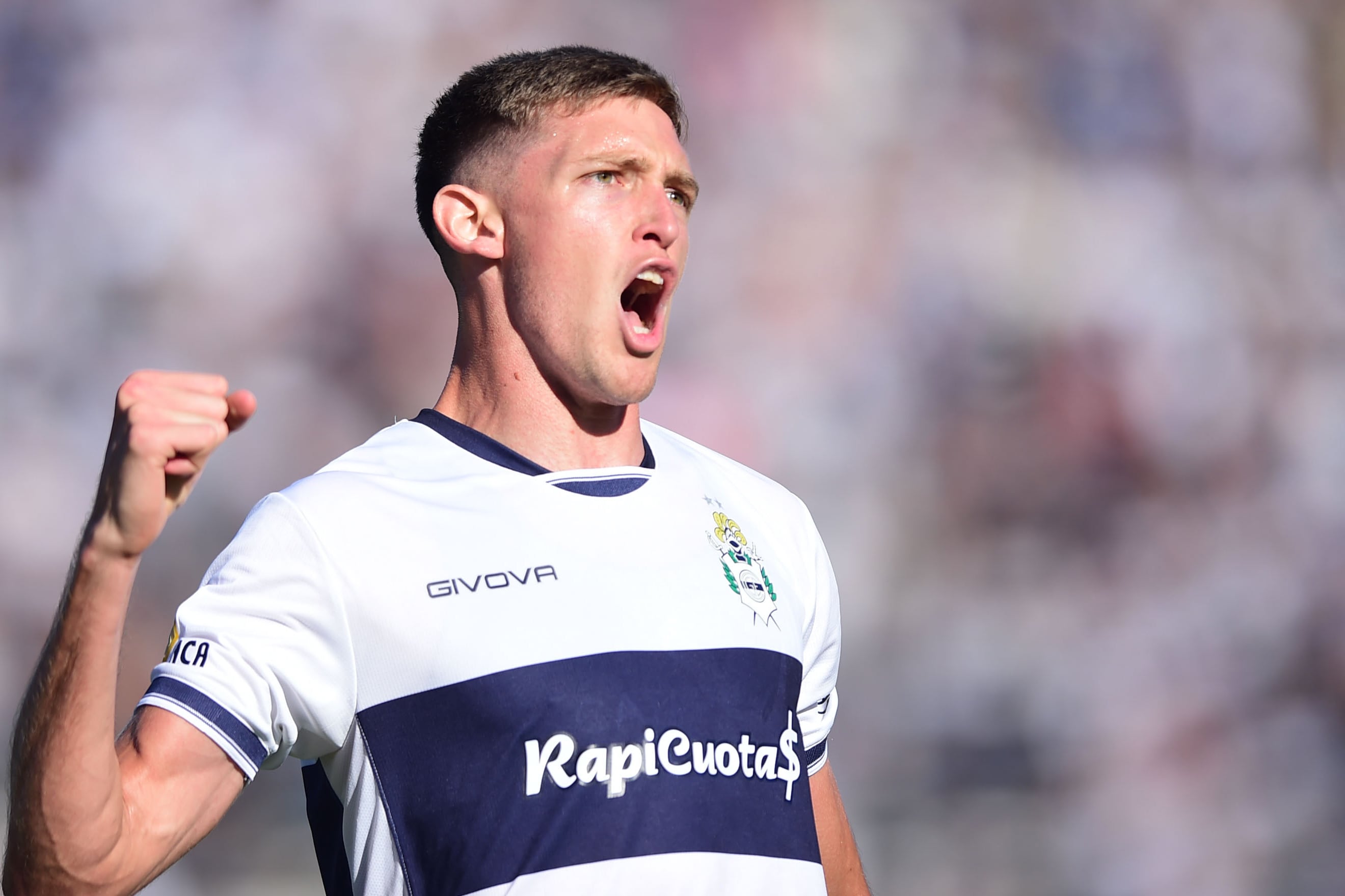 El festejo de Castillo, luego de su golazo