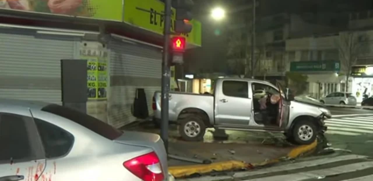 Así quedó la camioneta que provocó el accidente.