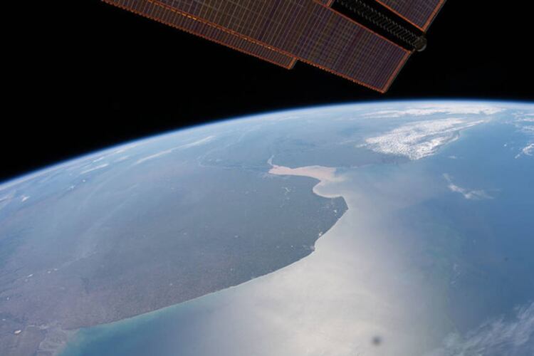 La provincia de Buenos Aires capttada por la Estación Espacial Internacional.