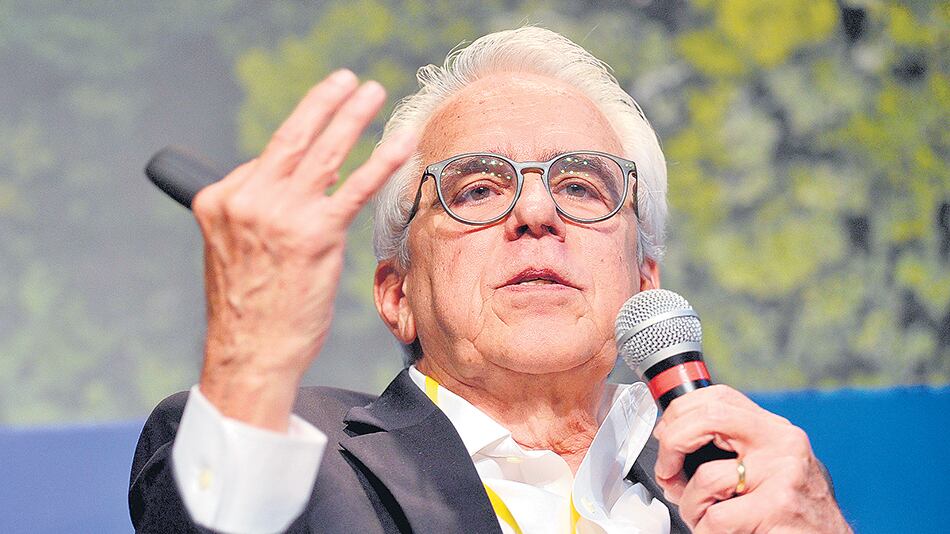 El economista neoliberal Castello Branco realizó un posgrado en la Universidad de Chicago.