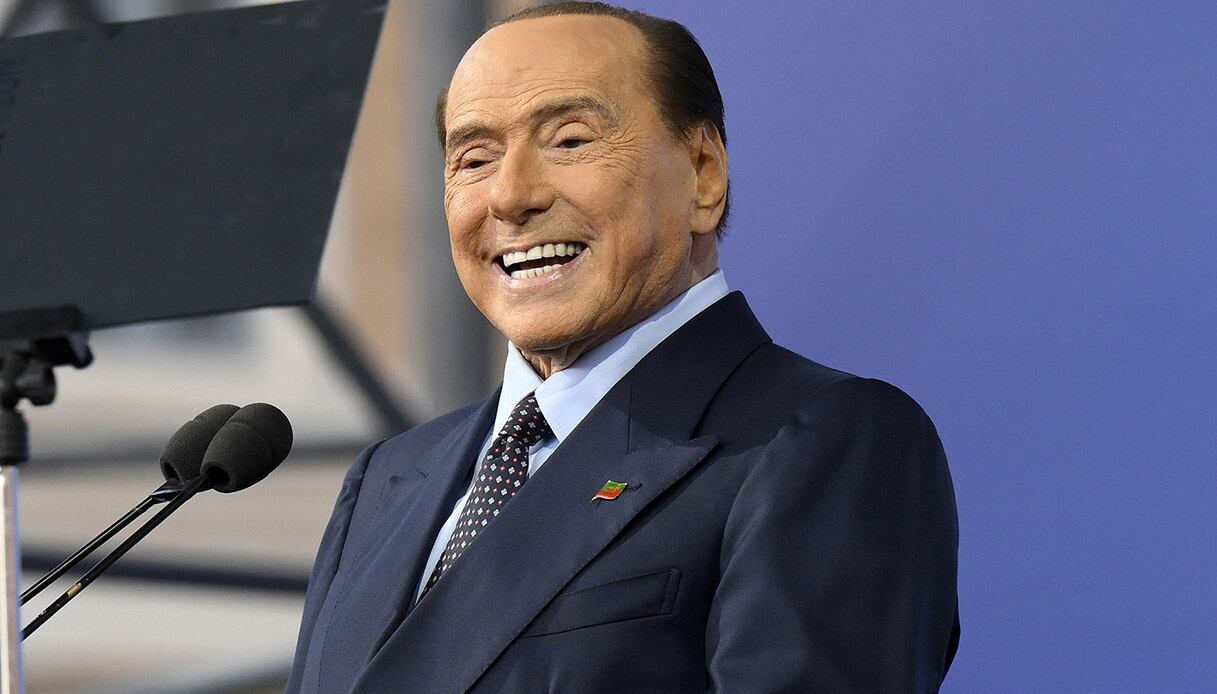 El expremier italiano, Silvio Berlusconi, suma escándalos a los 86 años. (Foto: AFP)