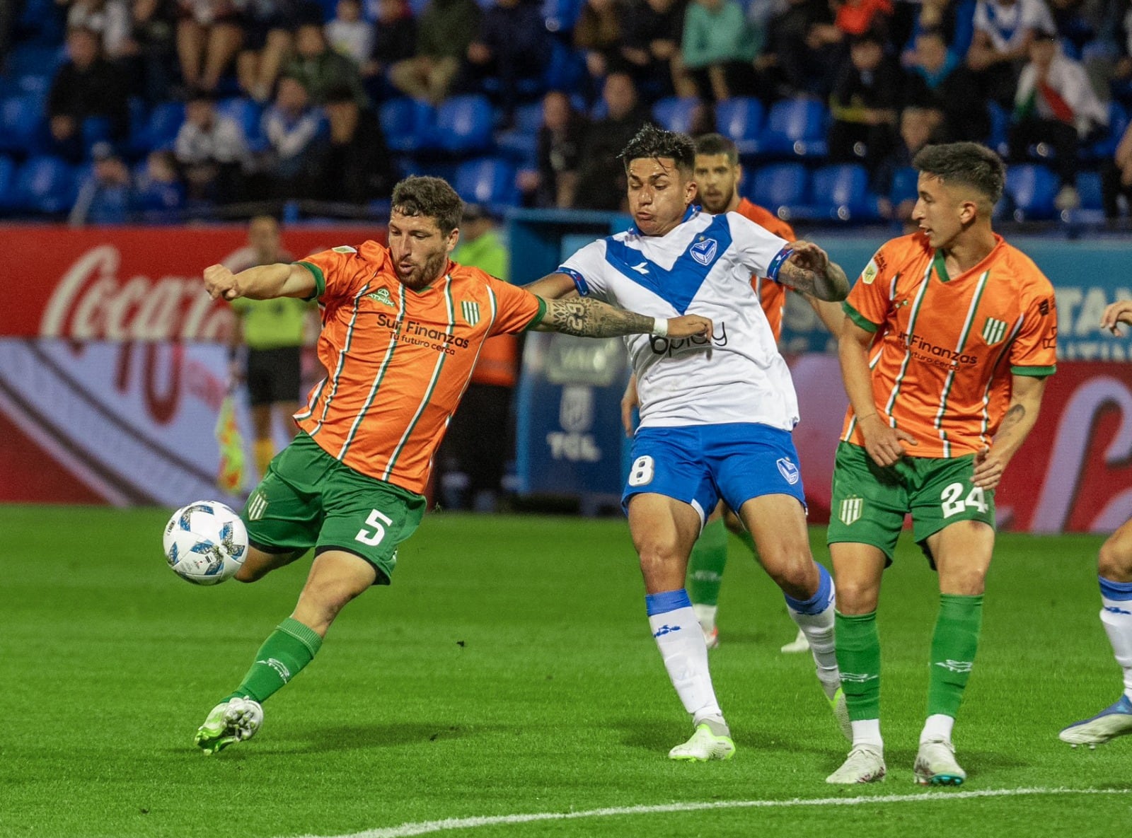 Remedi pretende rematar ante la marca de Garayalde y la mirada de Cañete