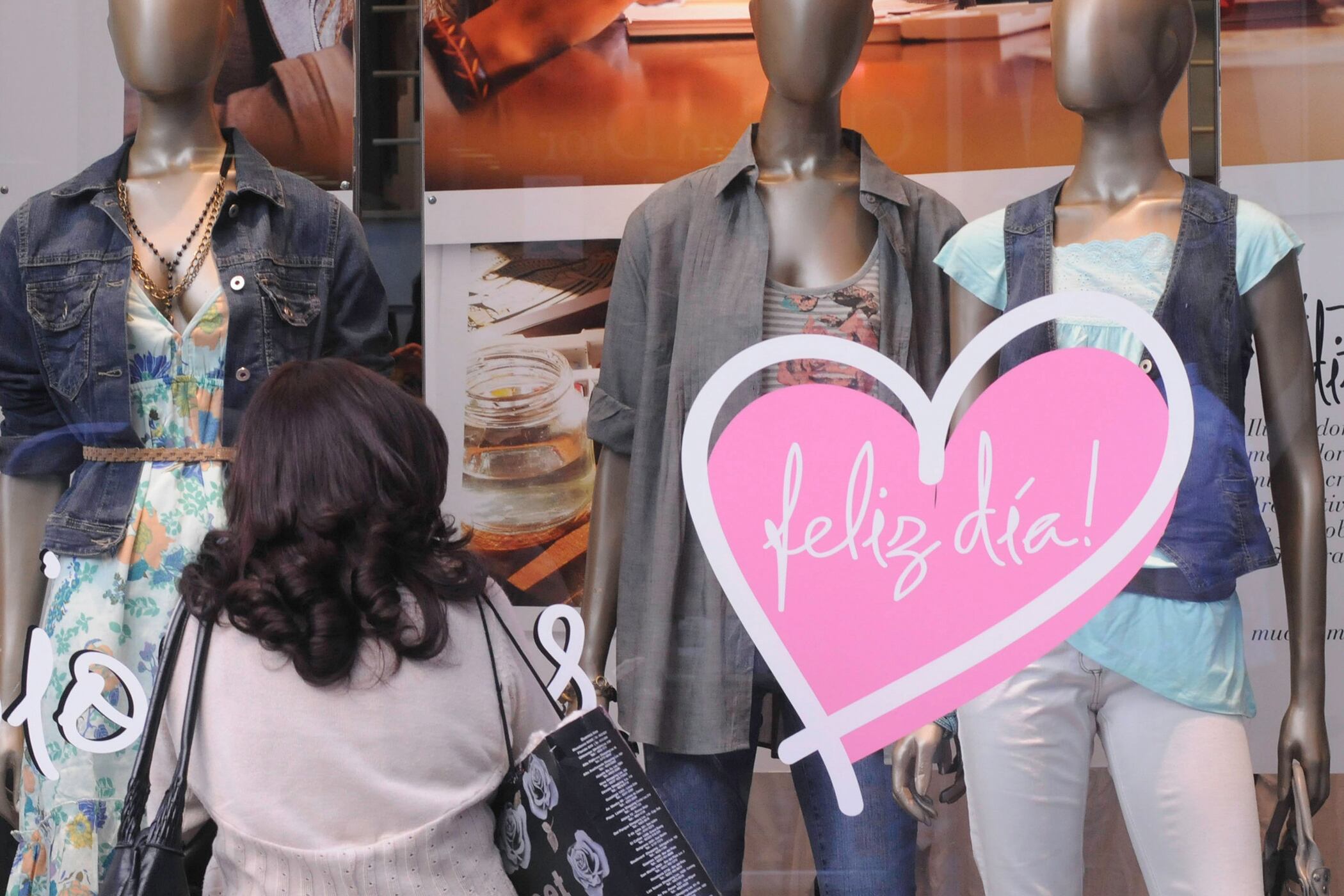 Indumentaria de bajo precio "fue una opción muy buscada"