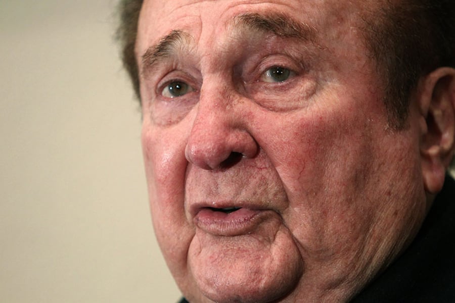 Leoz era investigado por el desvío de unos 130 millones de dólares de la Conmebol.