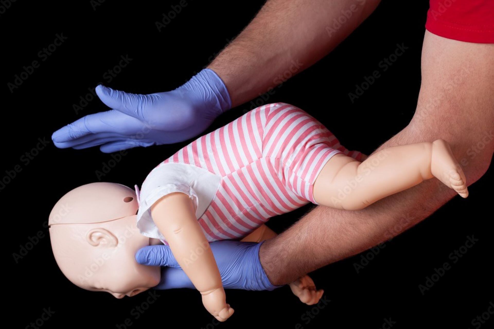 Los niños pequeños son los más vulnerables a las situaciones de atragantamiento Imagen: Pixabay. 