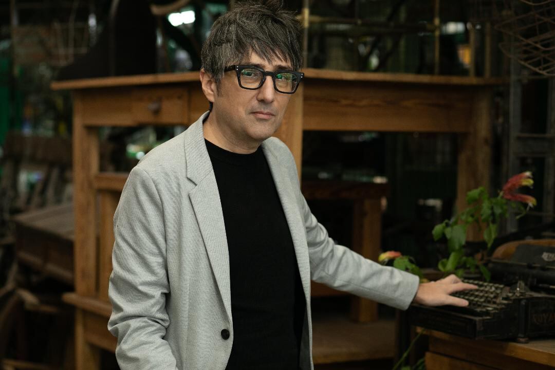 "La literatura no sirve para nada; esa inutilidad es lo que tenemos que defender", dice Pron.