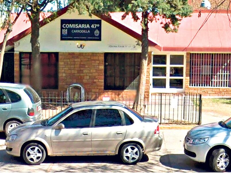 La seccional policial de Carrodilla, donde la joven de 24 años presentó la denuncia por abuso.
