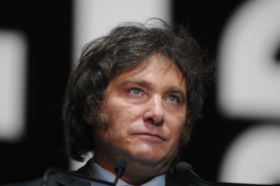 Giro de 180 grados: Las 6 veces que Javier Milei tuvo que revertir sus políticas