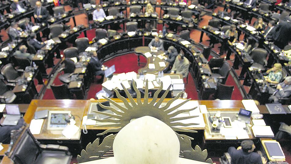 Los diputados de Cambiemos cuentan con el apoyo del peronismo dialoguista a la iniciativa.