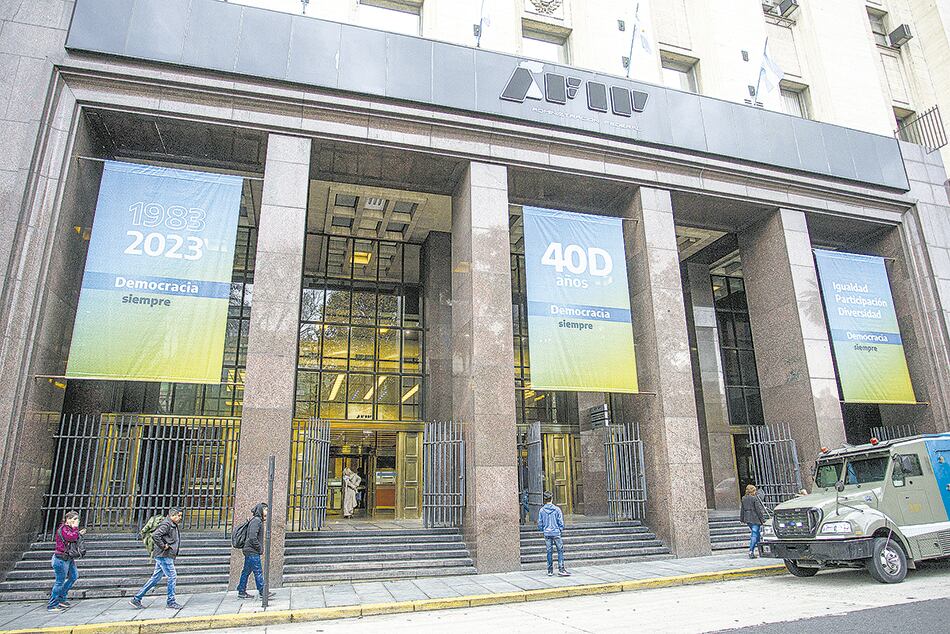 Aumentará a 880.000 pesos el monto de los salarios brutos exentos de pagar impuesto a las Ganancias