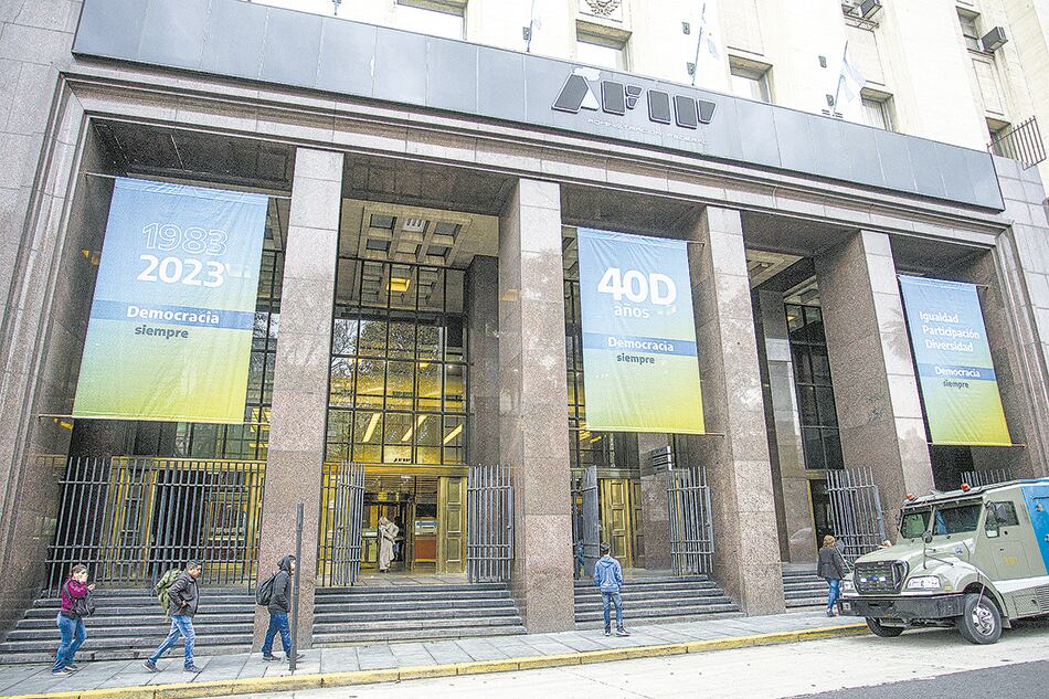 Aumentará a 880.000 pesos el monto de los salarios brutos exentos de pagar impuesto a las Ganancias