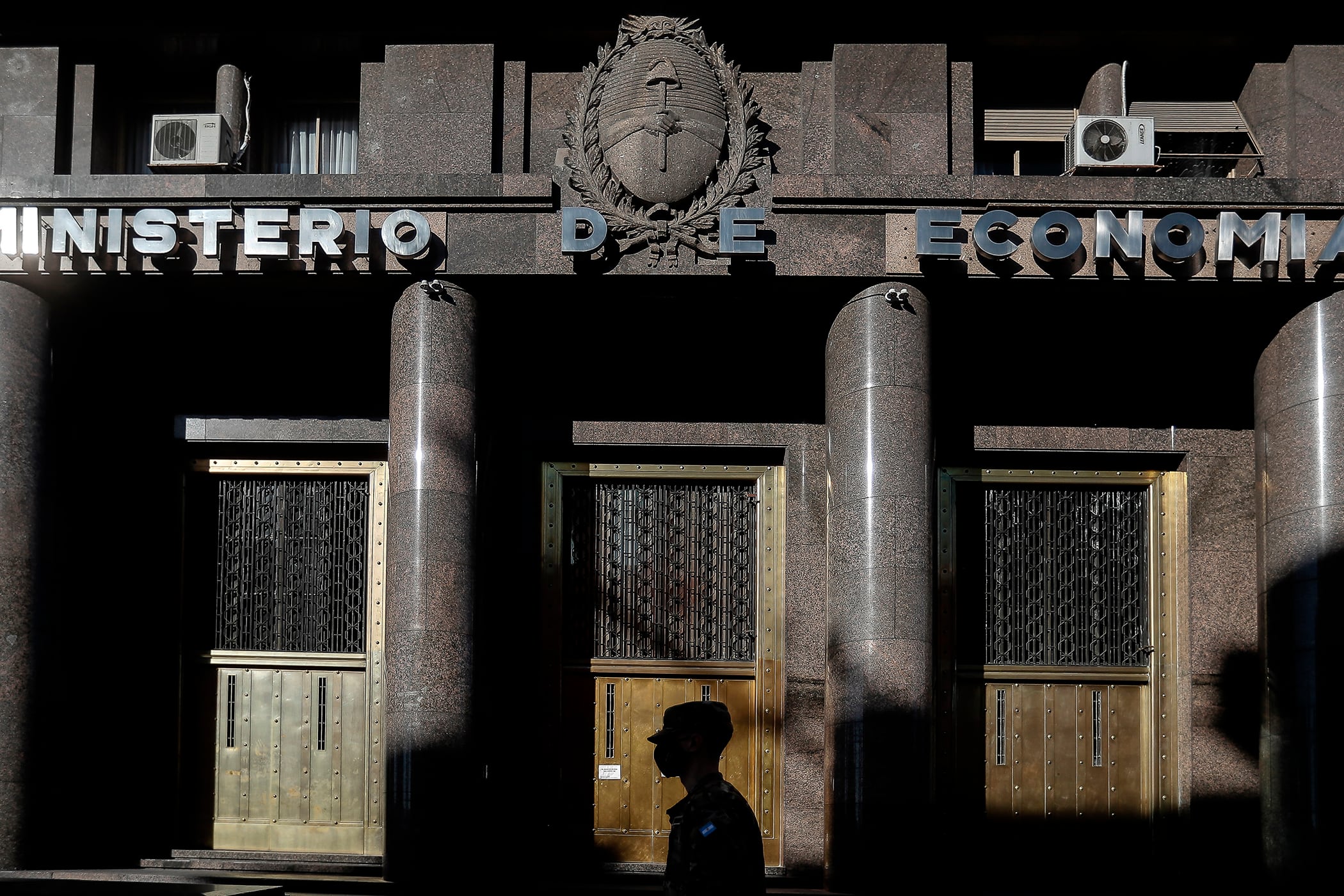 ebaja implicaría una pérdida de ingresos equivalente de 0,13 a 0,18 por ciento del PIB en los últimos cuatro meses del año.