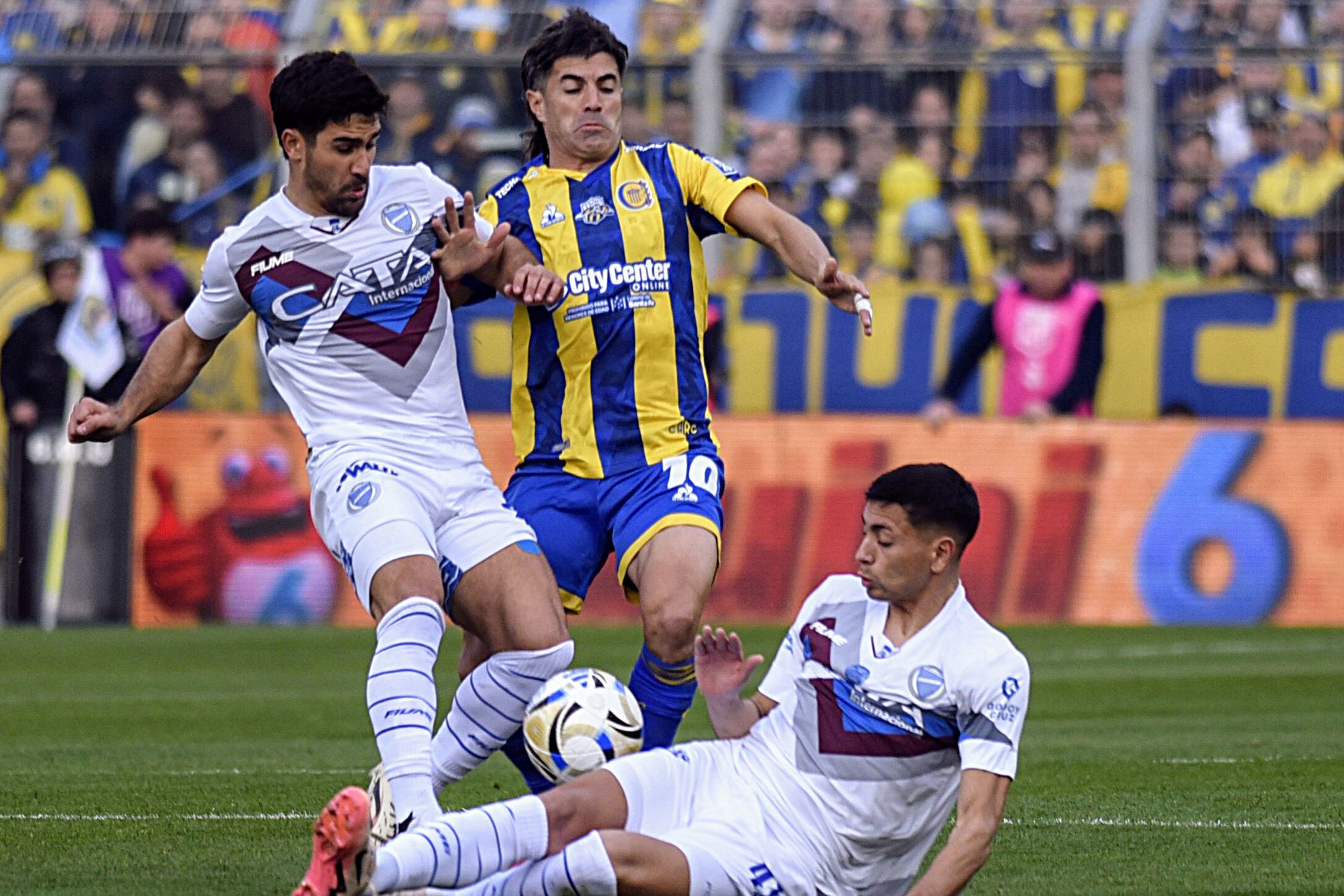 Malcorra frente a los mendocinos en Arroyito. Su último partido.
