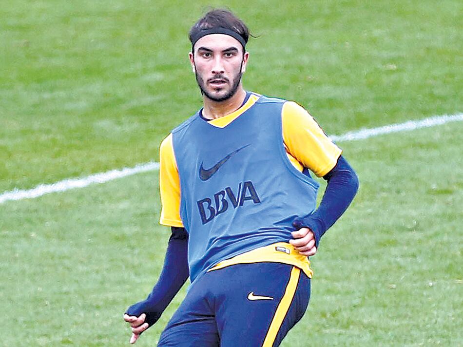 Sebastián Pérez se rompió los ligamentos cruzados de su rodilla izquierda.