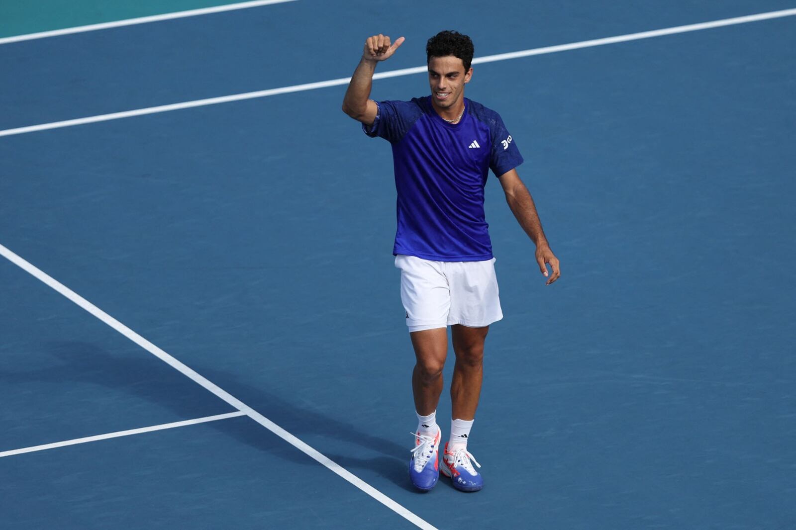 Fran Cerúndolo sigue en Miami a caballo de otra buena prestación