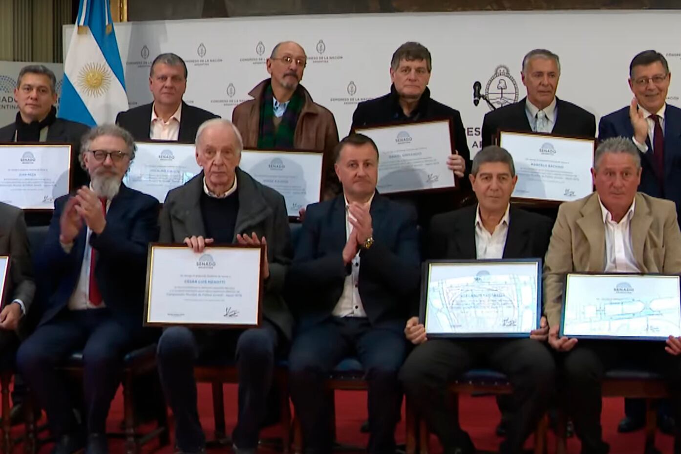 Menotti junto al plantel campeón de 1979.