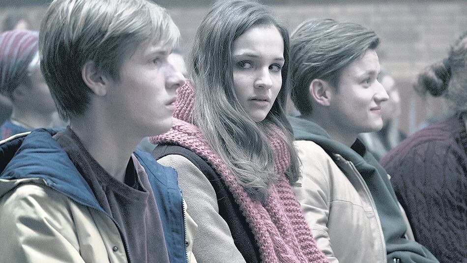 Todo comienza con la desaparición de dos niños en un pueblito alemán.