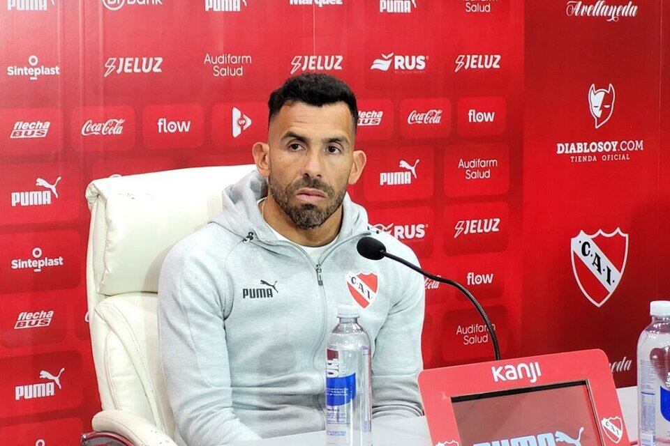 Carlos Tevez, DT de Independiente.