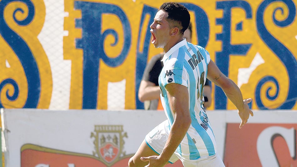 Mansilla festeja su golazo, que fue la conclusión de un gran contraataque de Racing.