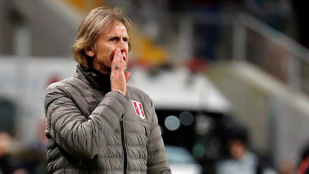 Gareca habló sobre su colega Diego Maradona.