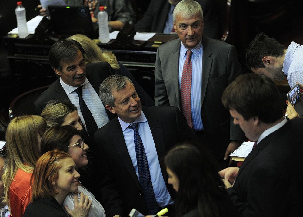 Monzó pidió ampliar la base de Cambiemos y fue desautorizado por Macri y Marcos Peña.