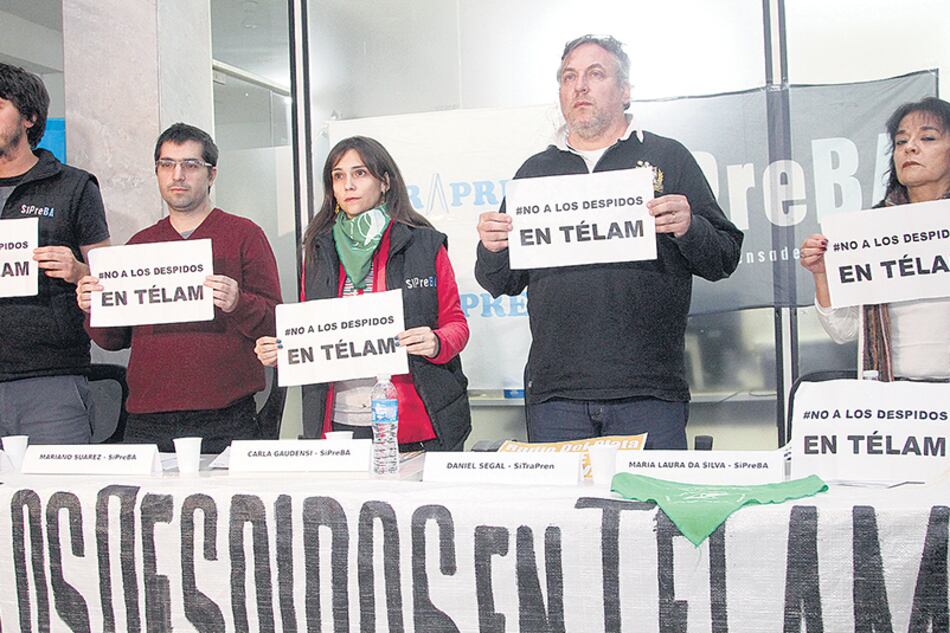 Los trabajadores de Télam buscarán participar hoy de la interpelación a Hernán Lombardi.