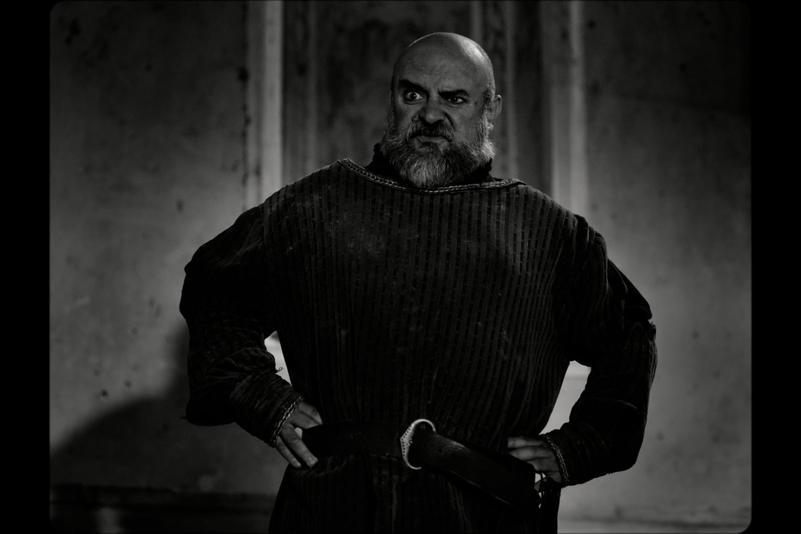 En "Ubu", Abreu revisita a Alfred Jarry en clave del grotesco.