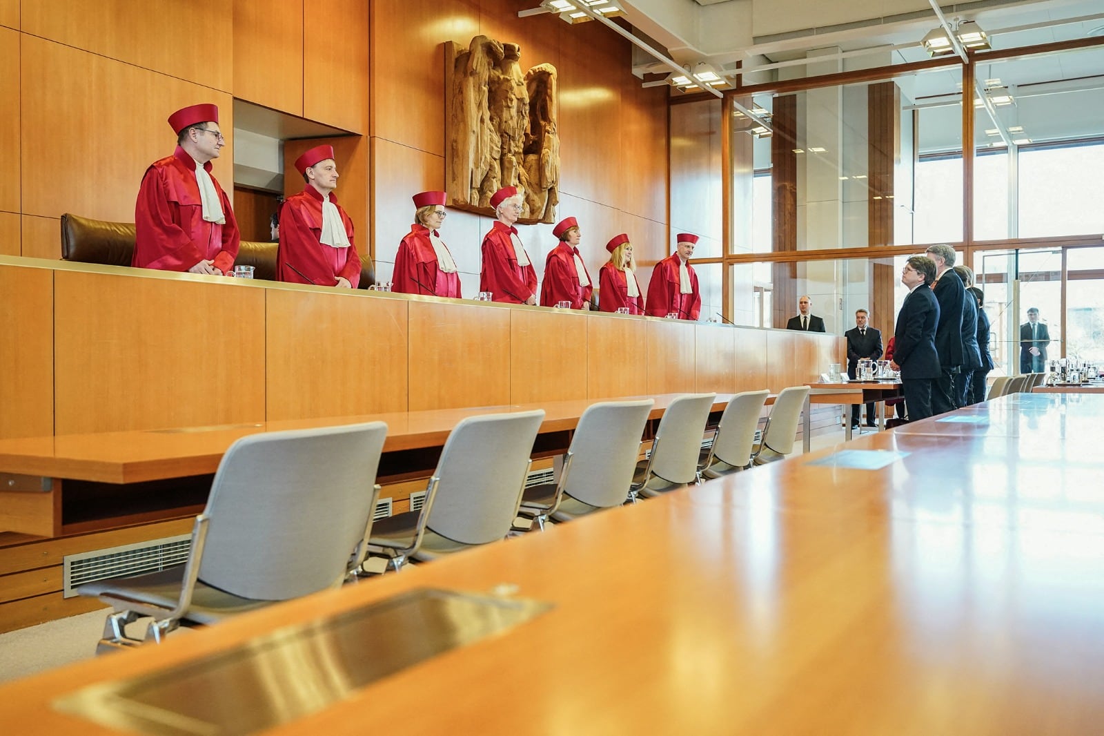 Los jueces, al anunciar su fallo. 