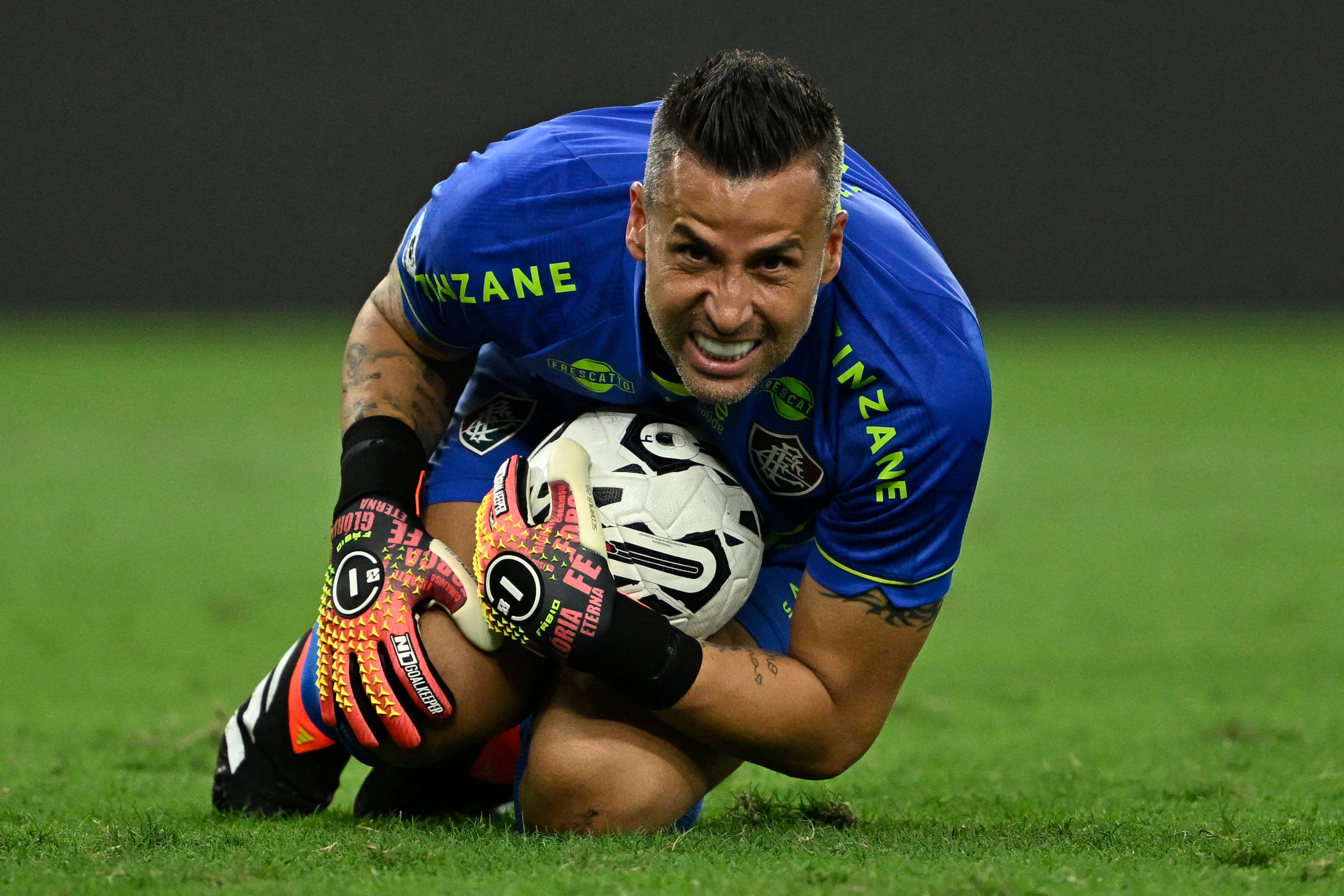 Fábio, el hombre récord en la historia del fútbol