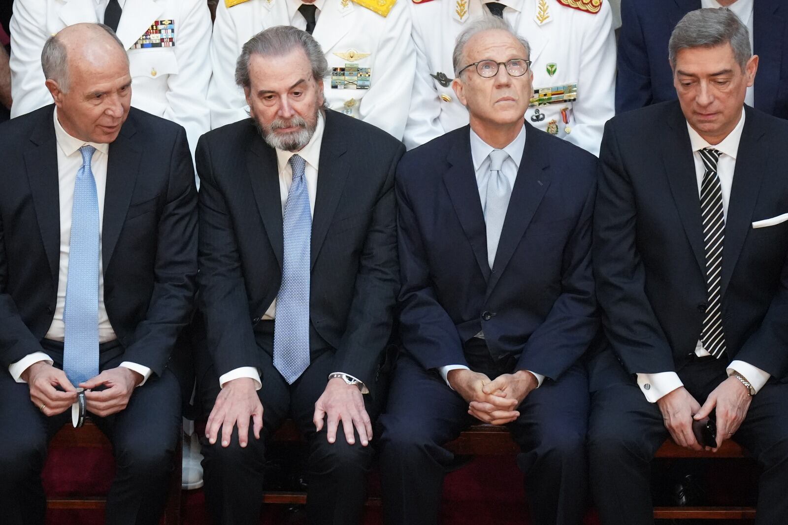 El filo de la motosierra no llegue a la jubilaciones de la Corte