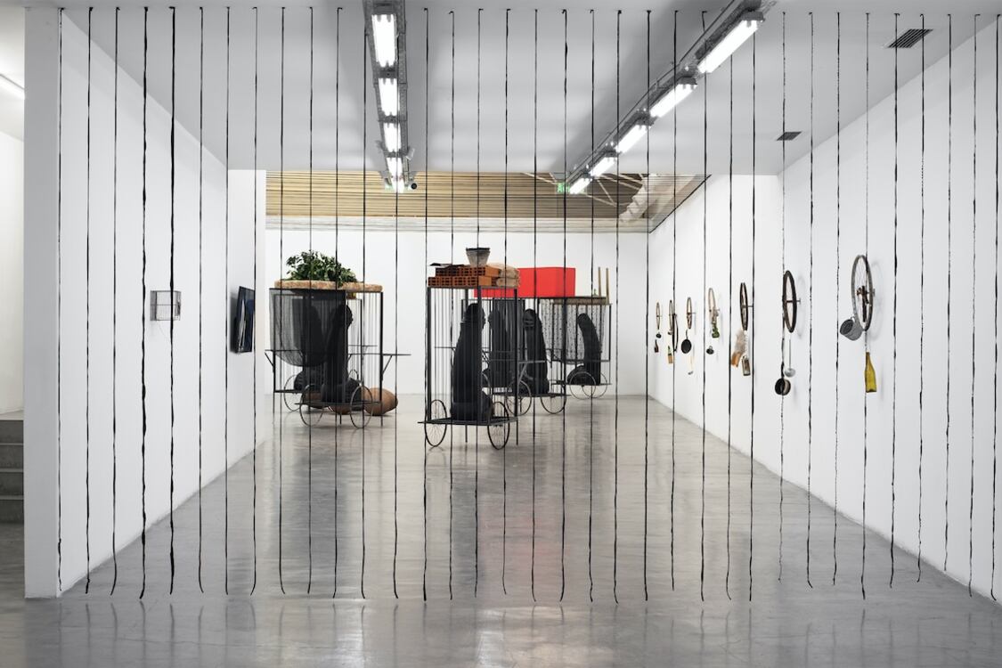 Imágenes de la muestra de Carlos Herrera