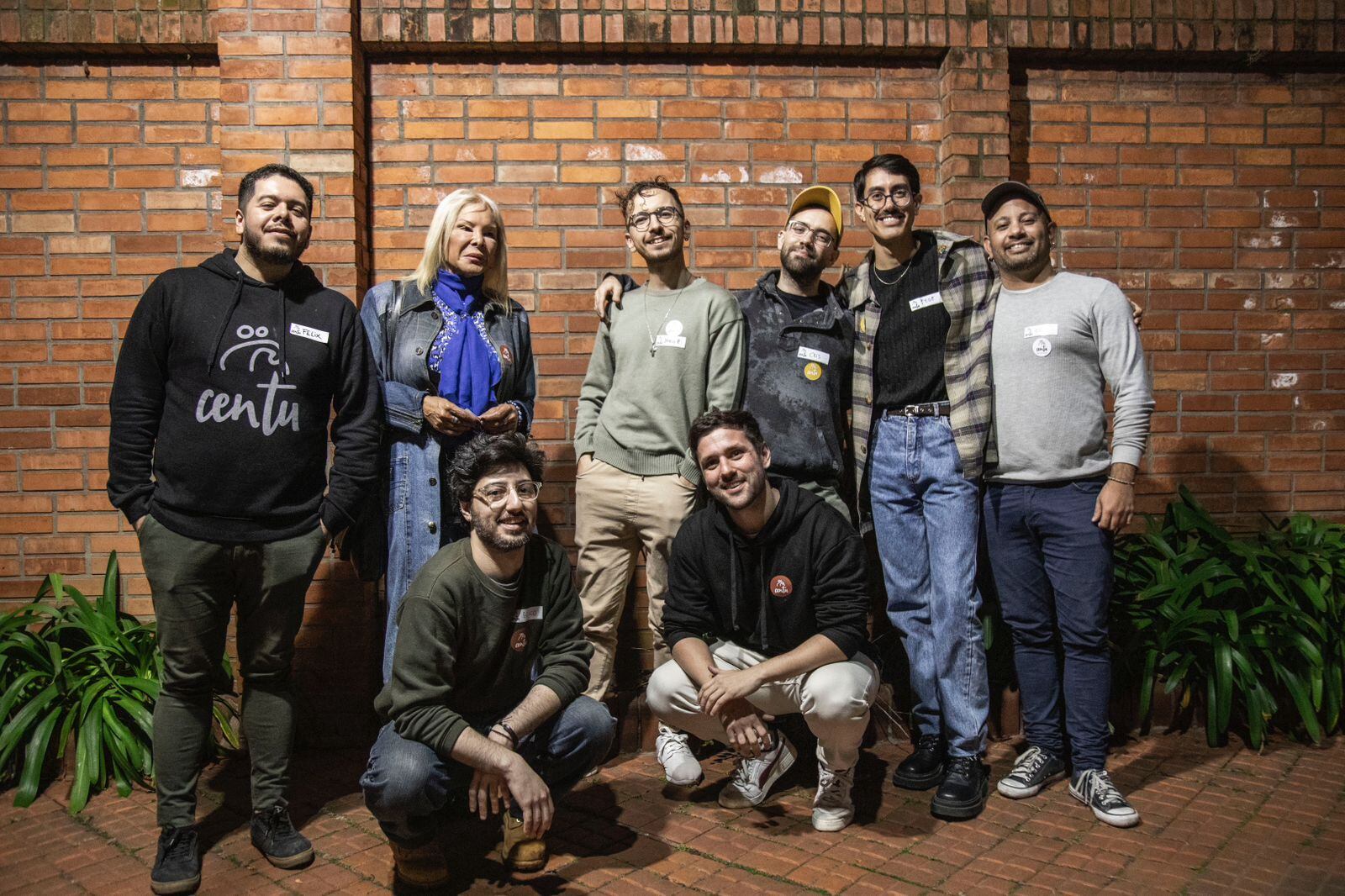 Casualmente, tiene domicilio frente a la Quinta Presidencial.