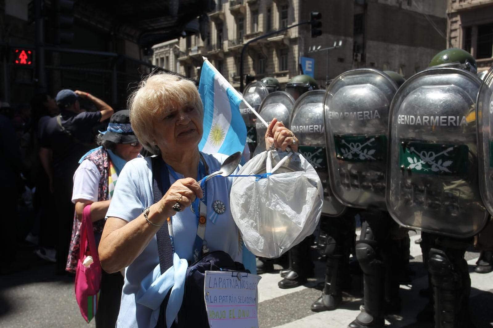 La movilización del miércoles fue el primer escollo para el plan de Milei.