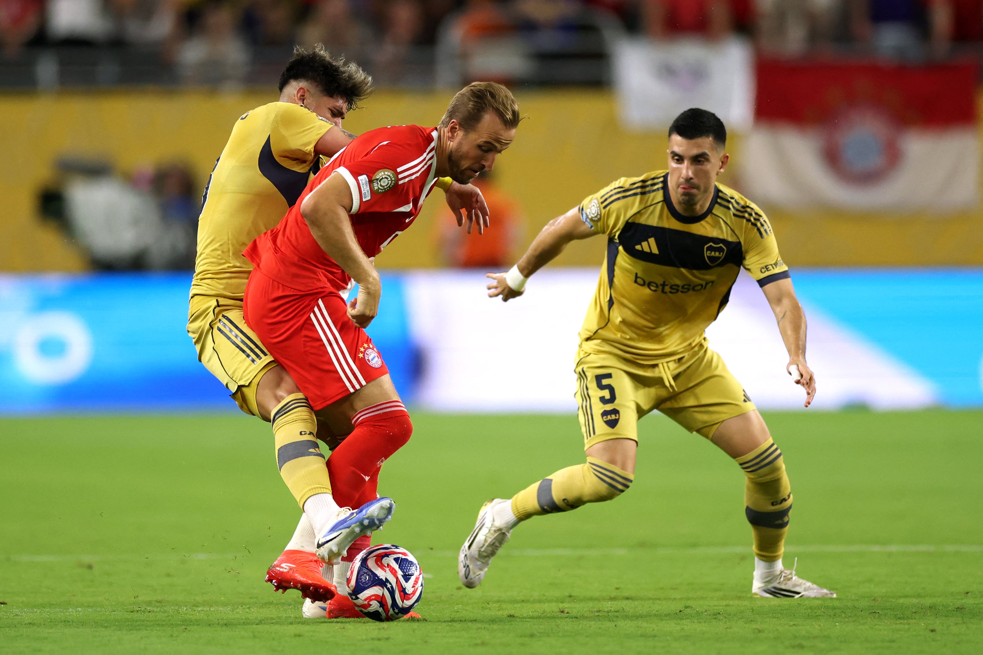 Kane, autor del primer gol del partido