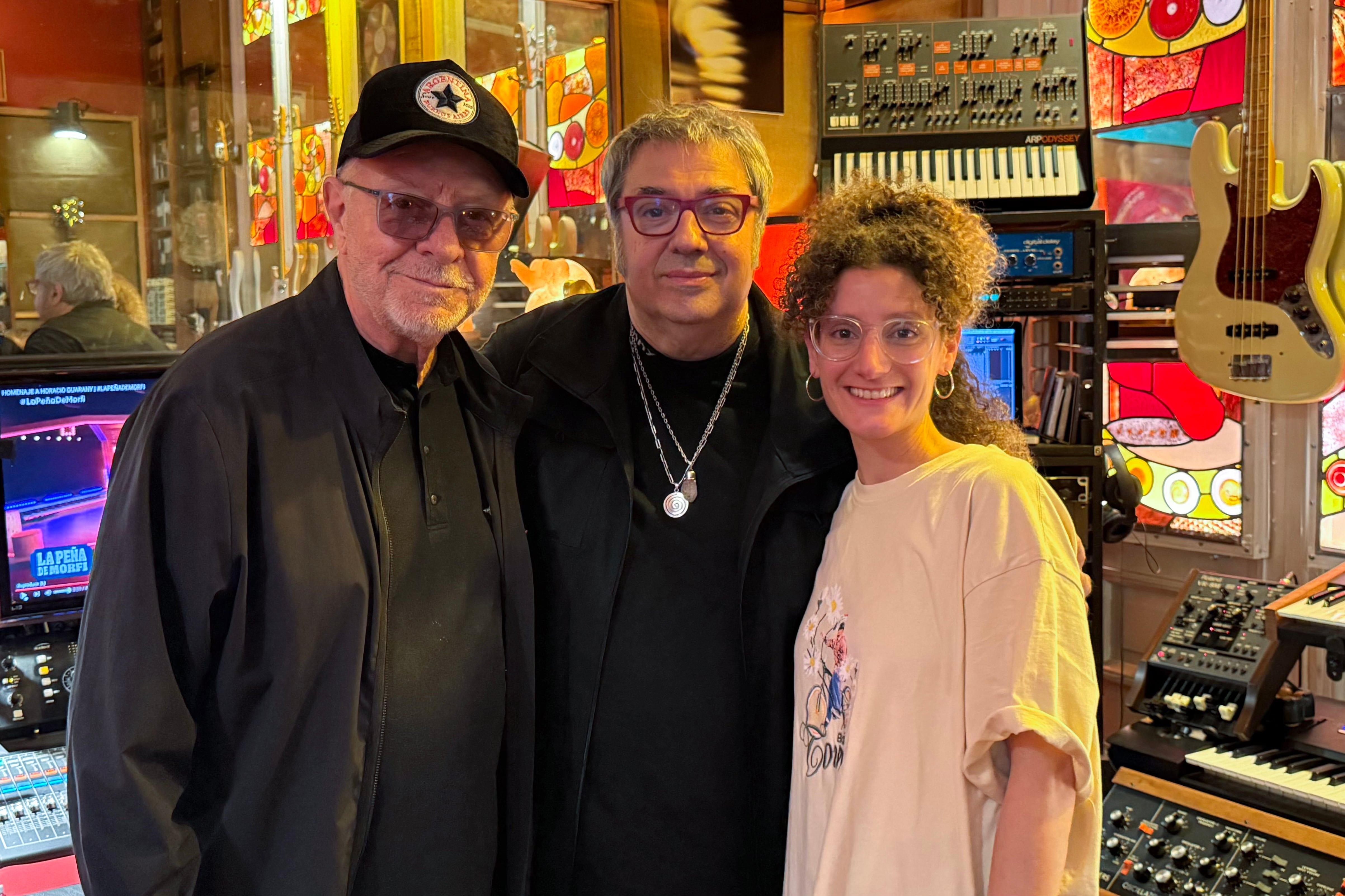 León Gieco, Lito Vitale y Alin Demirdjian.