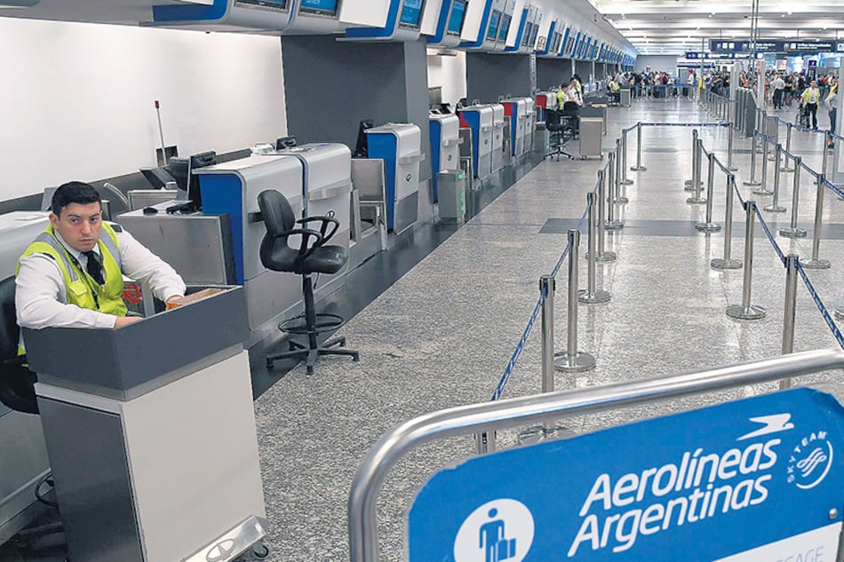 La convocatoria al paro derivó en lock-out cuando la empresa reprogramó todos sus vuelos.
