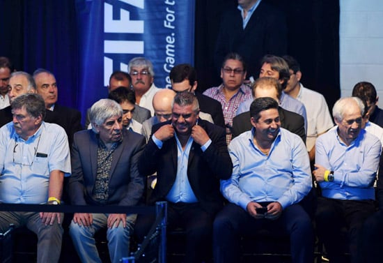 Tapia se sentará en el sillón que ocupó Julio Grondona durante 35 años. 