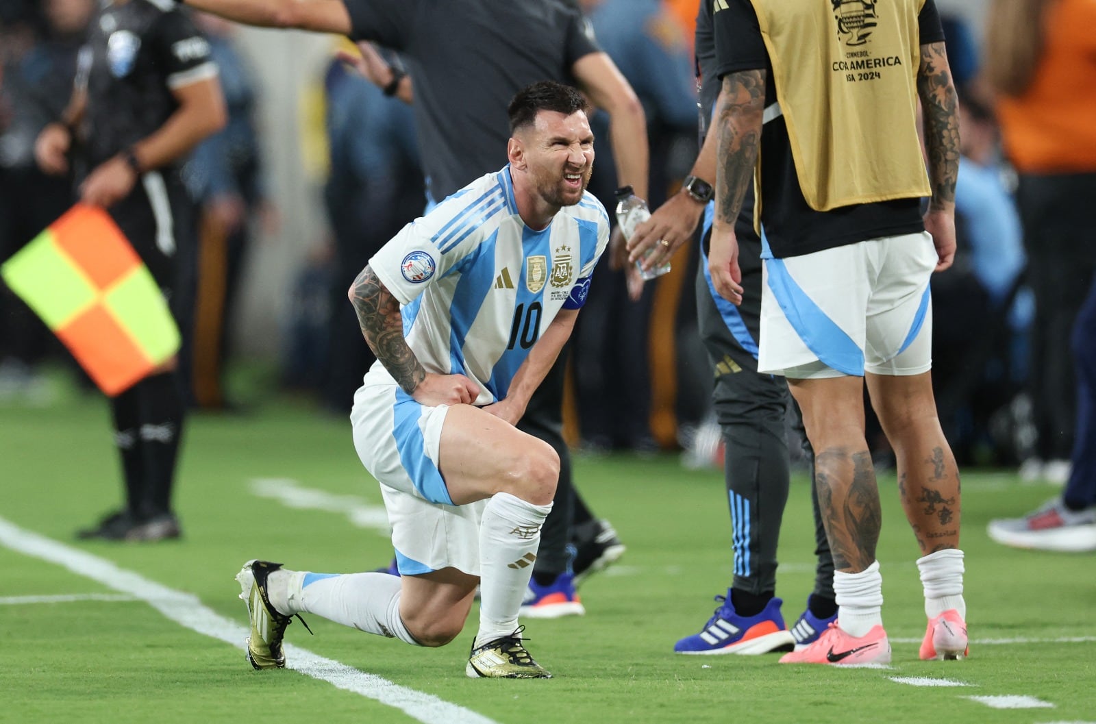 El momento que preocupó a todos, con Messo elongando el aductor