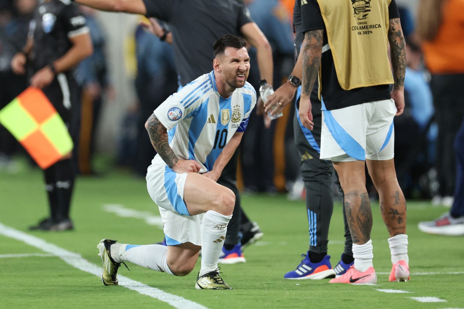 El momento que preocupó a todos, con Messo elongando el aductor