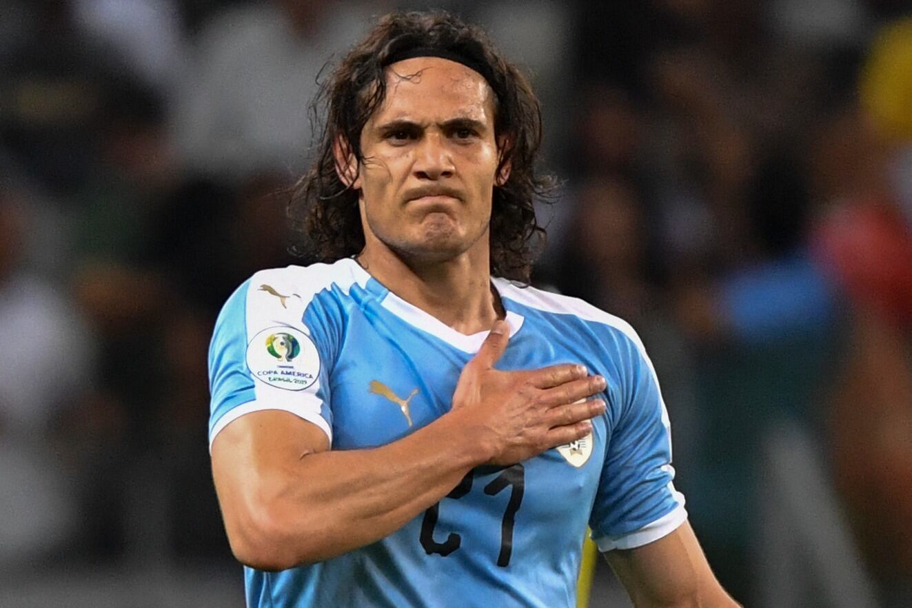Cavani anunció su retiro de la Celeste.