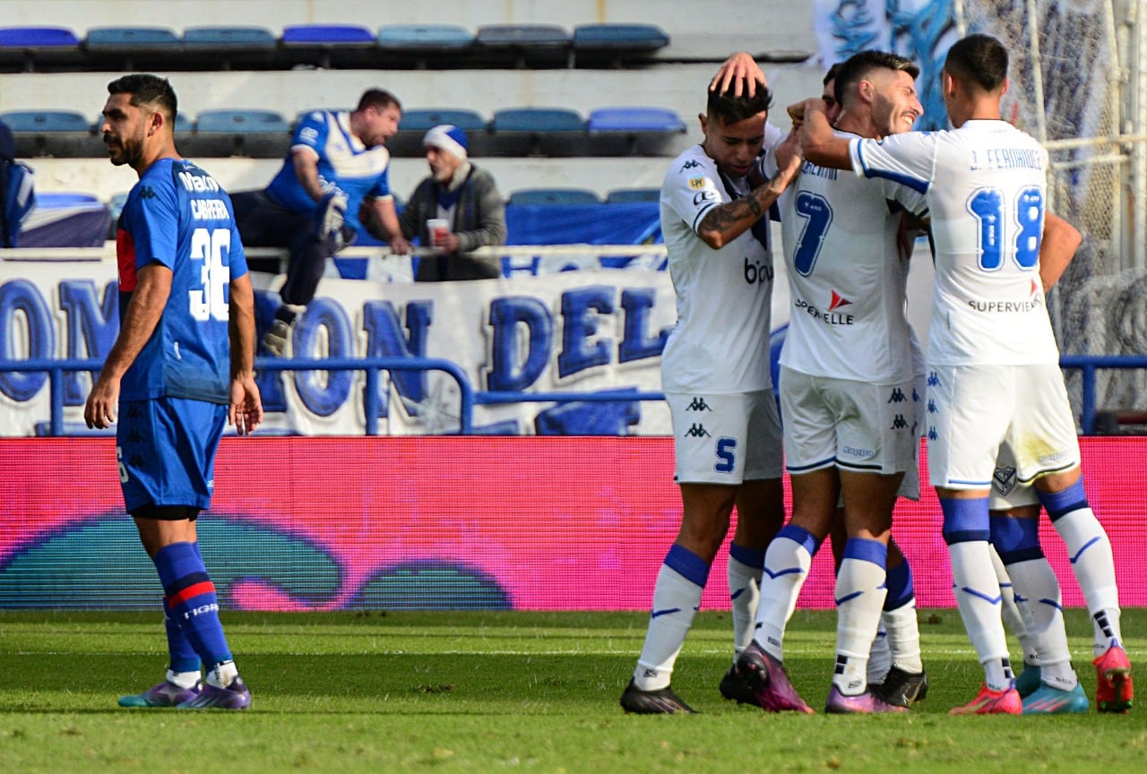 Vélez festejó en el José Amalfitani.