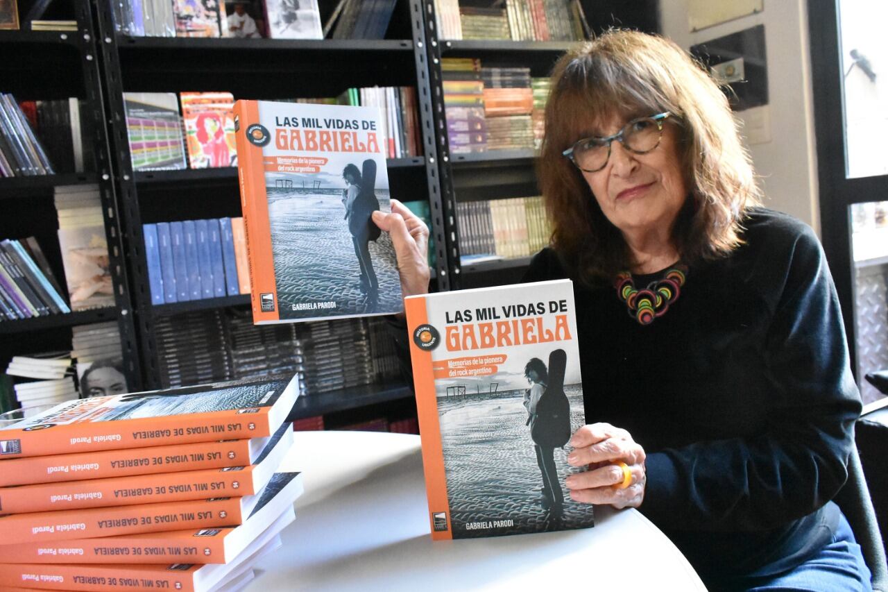 "Es un libro largo porque tengo una vida larga", afirma Gabriela.