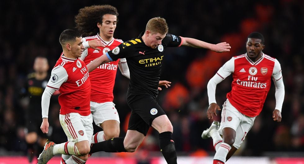 Manchester City-Arsenal, uno de los partidos con los que regresará la Premier League.