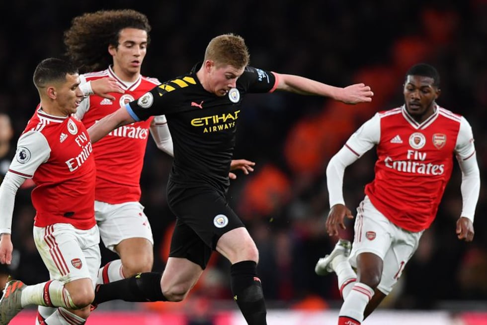Manchester City-Arsenal, uno de los partidos con los que regresará la Premier League.