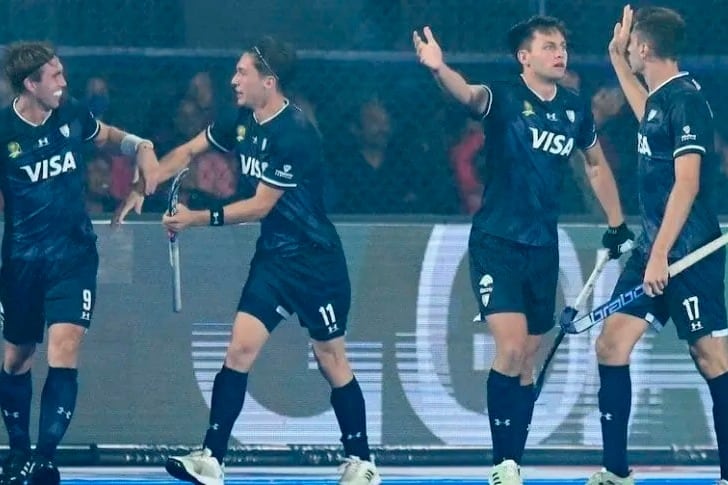 Los Leones comparten la cima de la tabla con Australia