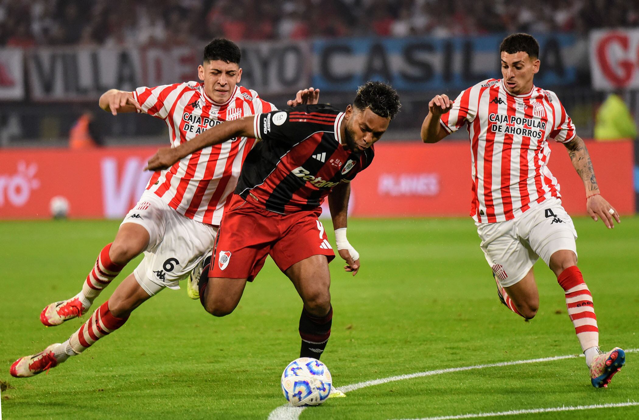 Borja tuvo numerosas ocasiones, pero no pudo anotar su gol