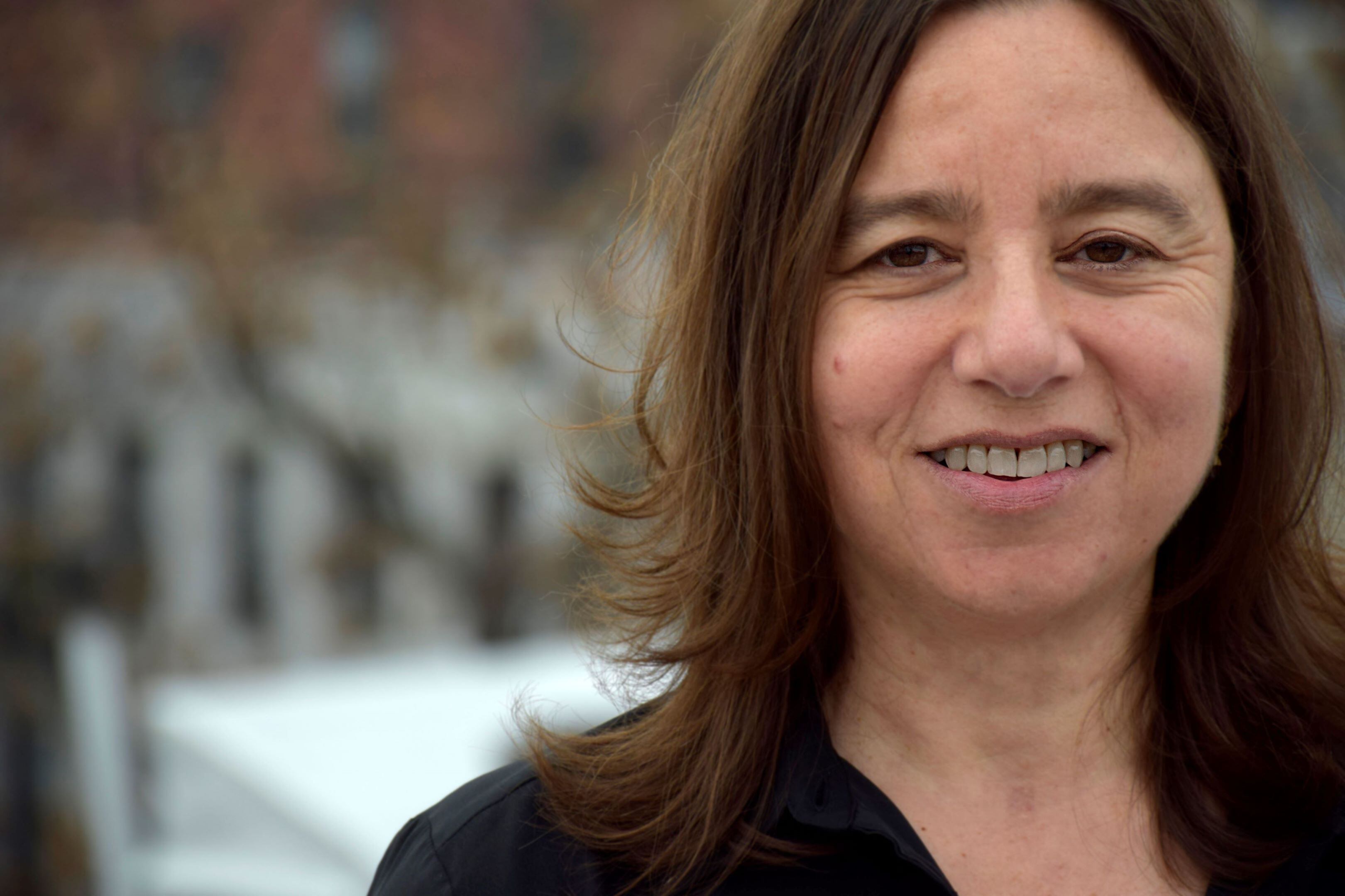 Sara Schulman, novelista, dramaturga, periodista y activista.