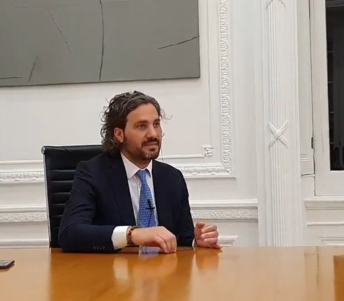 El jefe de Gabinete, Santiago Cafiero, afirmó que el objetivo del Gobierno es poder comenzar a vacunar al personal docente en febrero y destacó que "en todo momento se puso como prioritario" a ese sector.